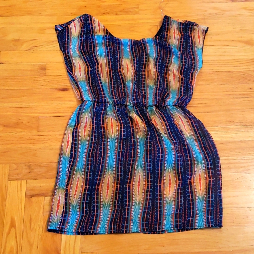 City Triangles Flowey Women's Dress. Size Large. Blue and Red